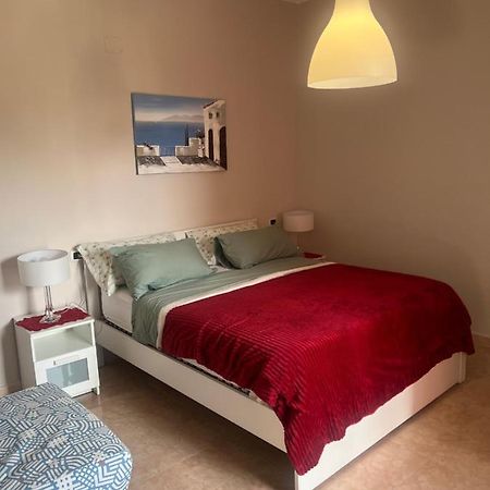 קסטל וולטורנו Esther Guest House מראה חיצוני תמונה