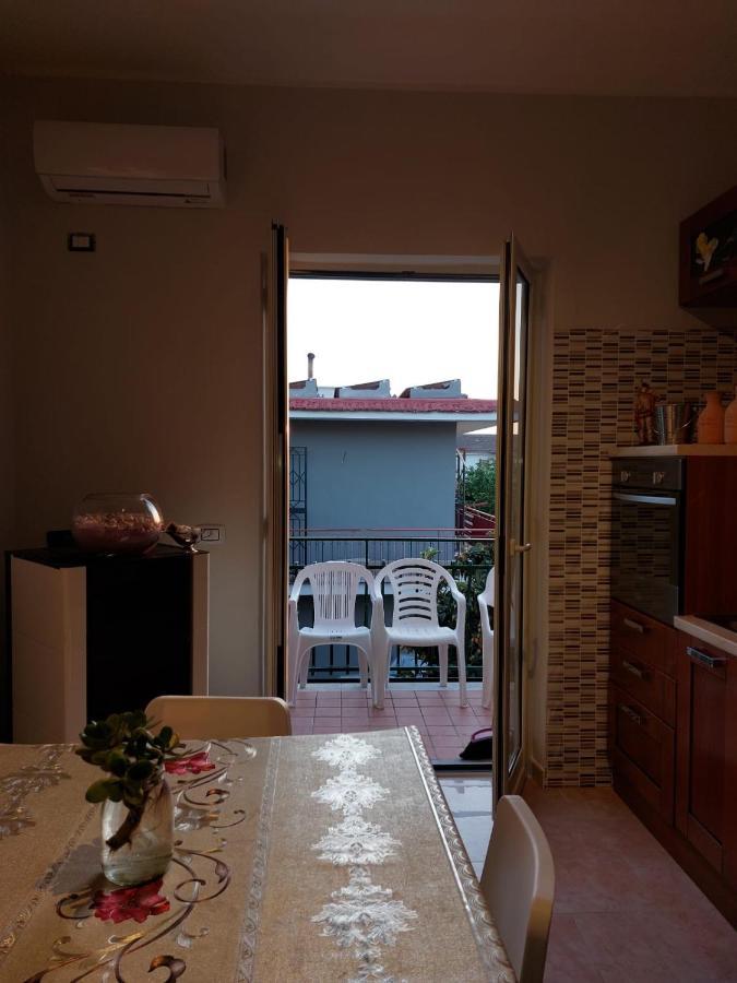 קסטל וולטורנו Esther Guest House מראה חיצוני תמונה